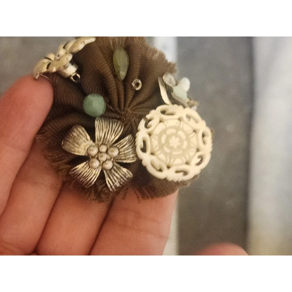 KC Floral Brooch Fabric Flower Coquette Dollette Victorian Boho Chic‎ Pin Brooch